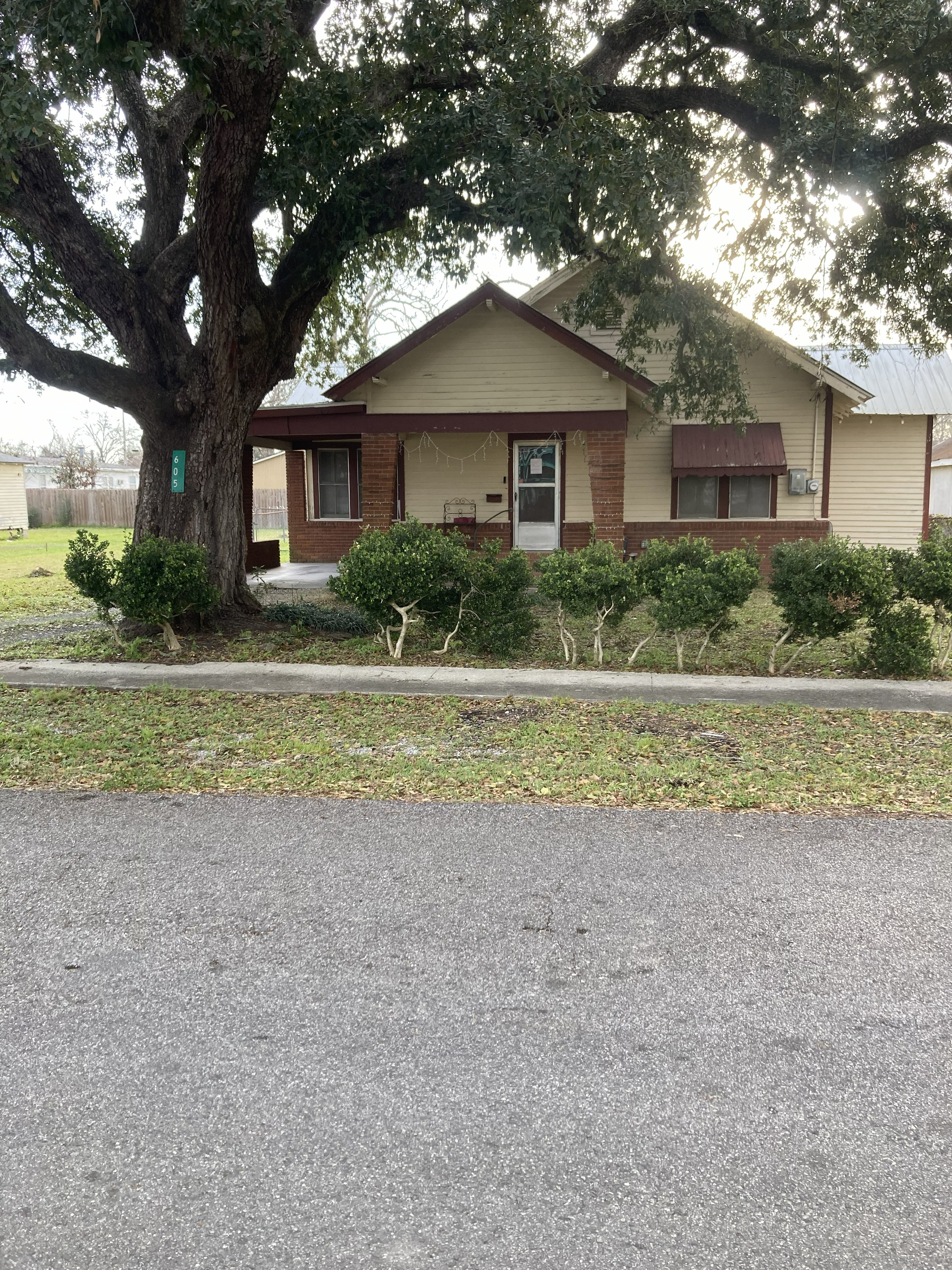 Property at 605 SOUTH GUEGNON ST, ABBEVILLE, LA, 70510, case 114760