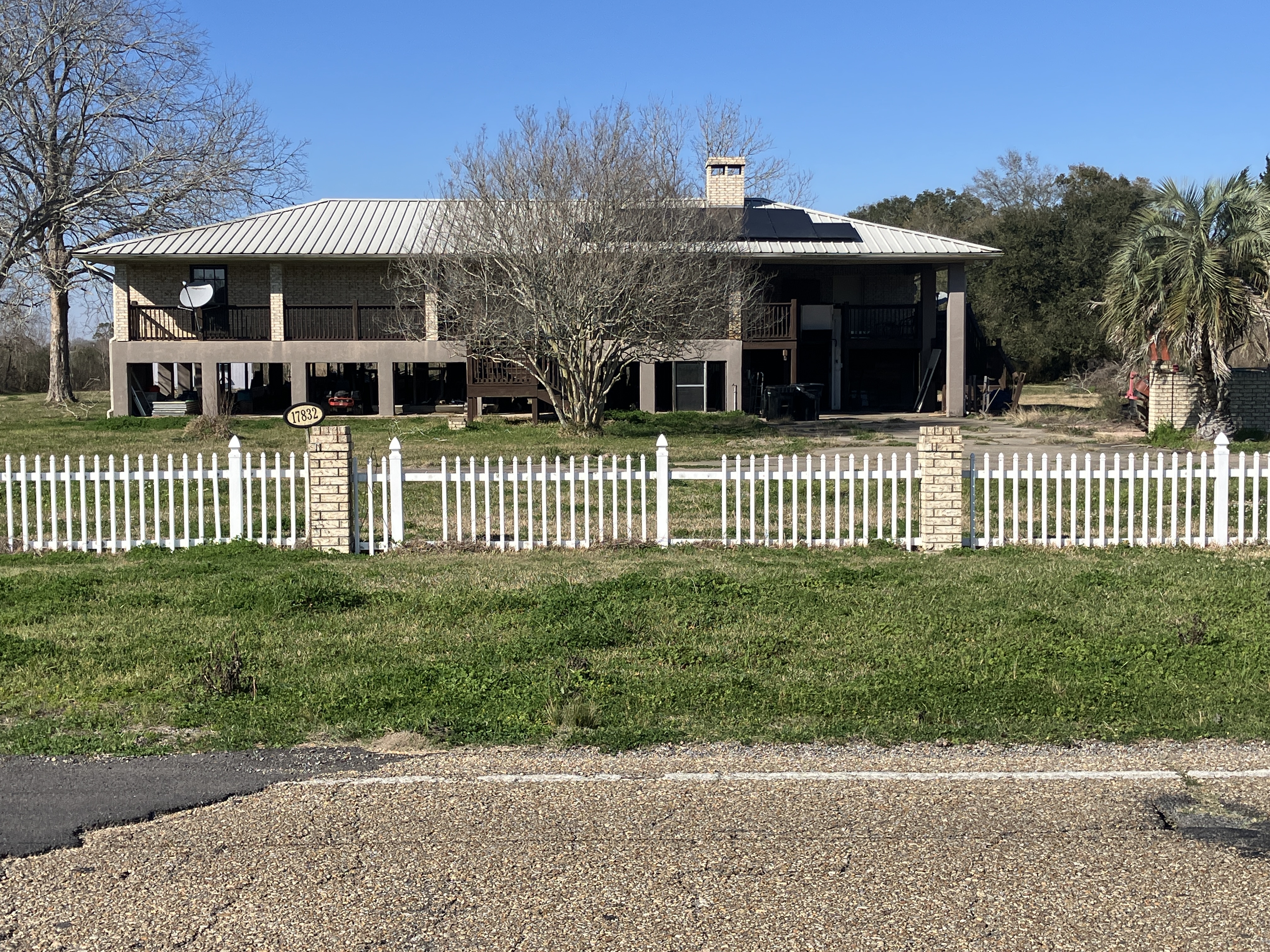Property at 17832 W LA HWY 82, ABBEVILLE, LA, 70510, case 116911